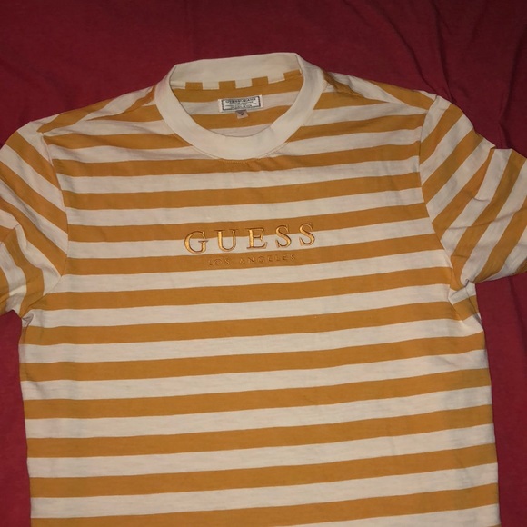 guess mustard t shirt
